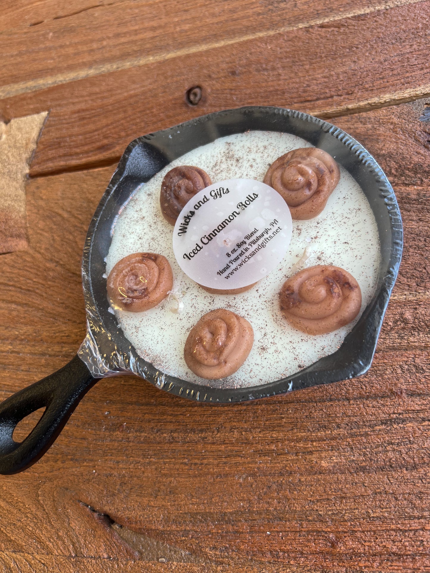 Cinnamon Bun Cast Iron Candle